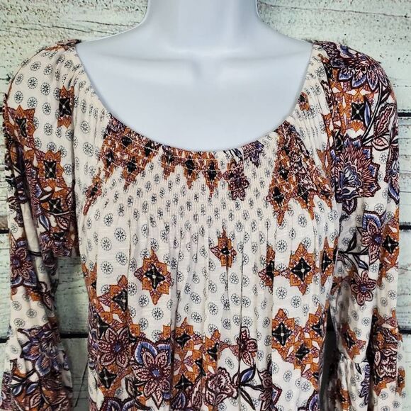 Maurices L Boho Floral Peasant Top 3/4 Sleeve Stretch Scoop Neck Geometric - Picture 3 of 7